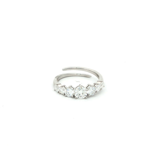 Elegance in diamond and platinum