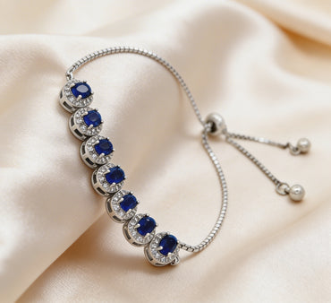 Elegant sapphire and diamond bracelet