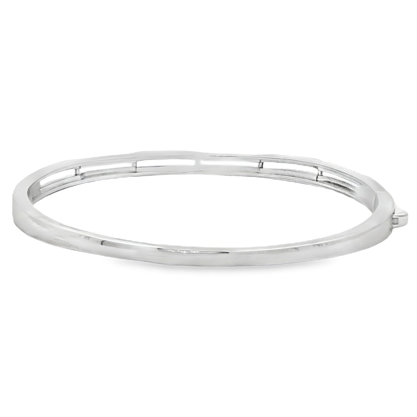 Elegant diamond link bangle in silver