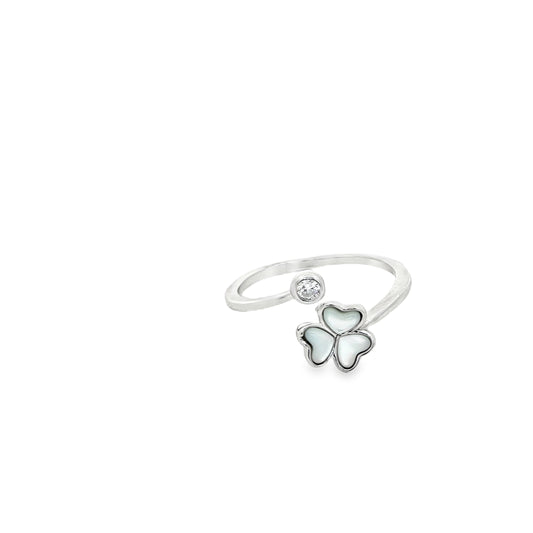 Lucky Clover Spark Ring