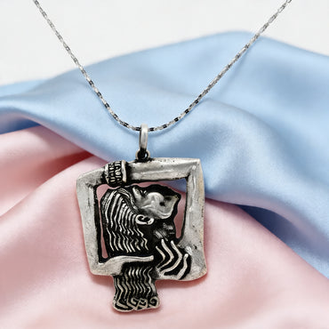 “Ethereal Muse Frame Pendant