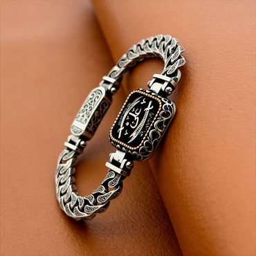 Royal Script Heritage Bracelet