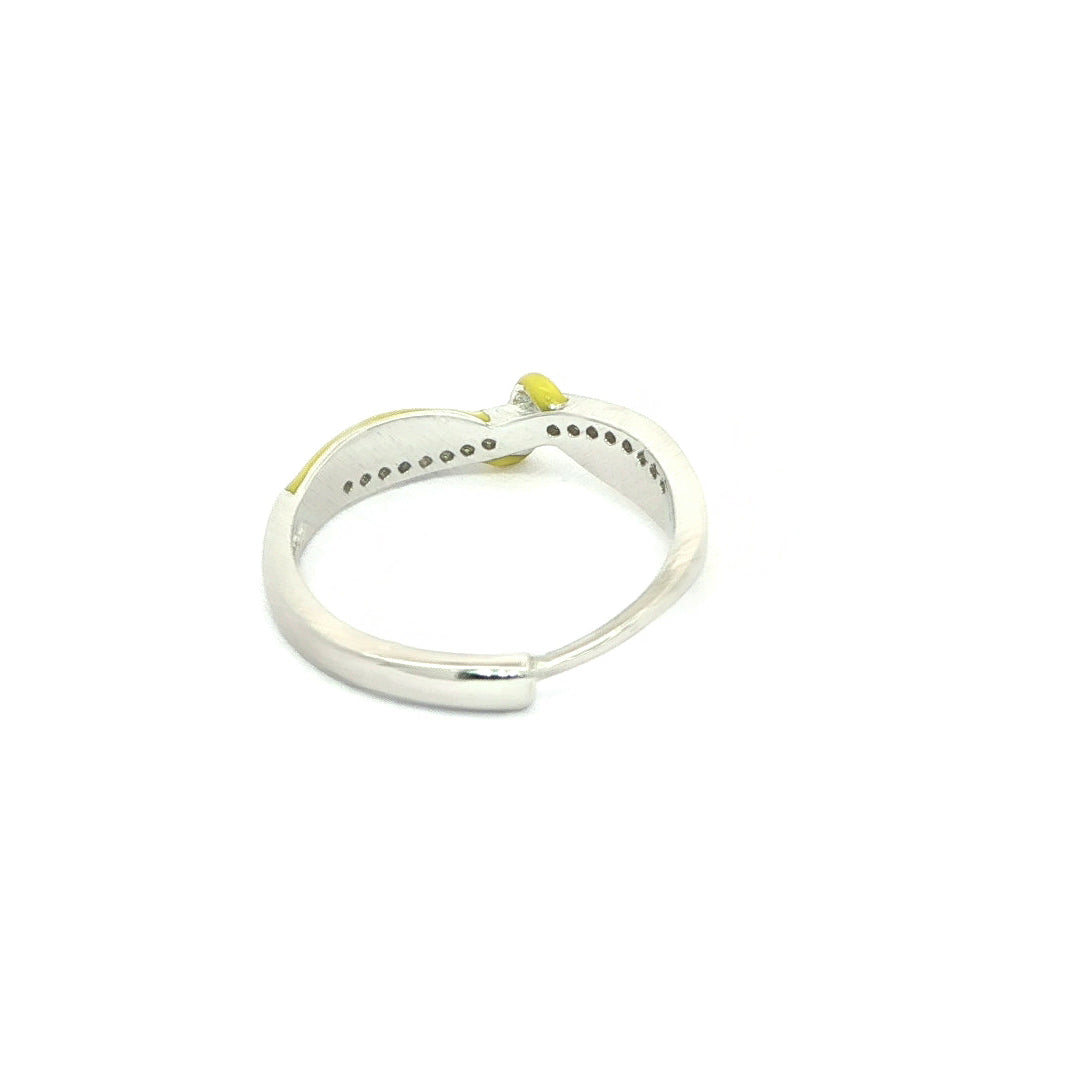 Silver ring with yellow enamel and stones