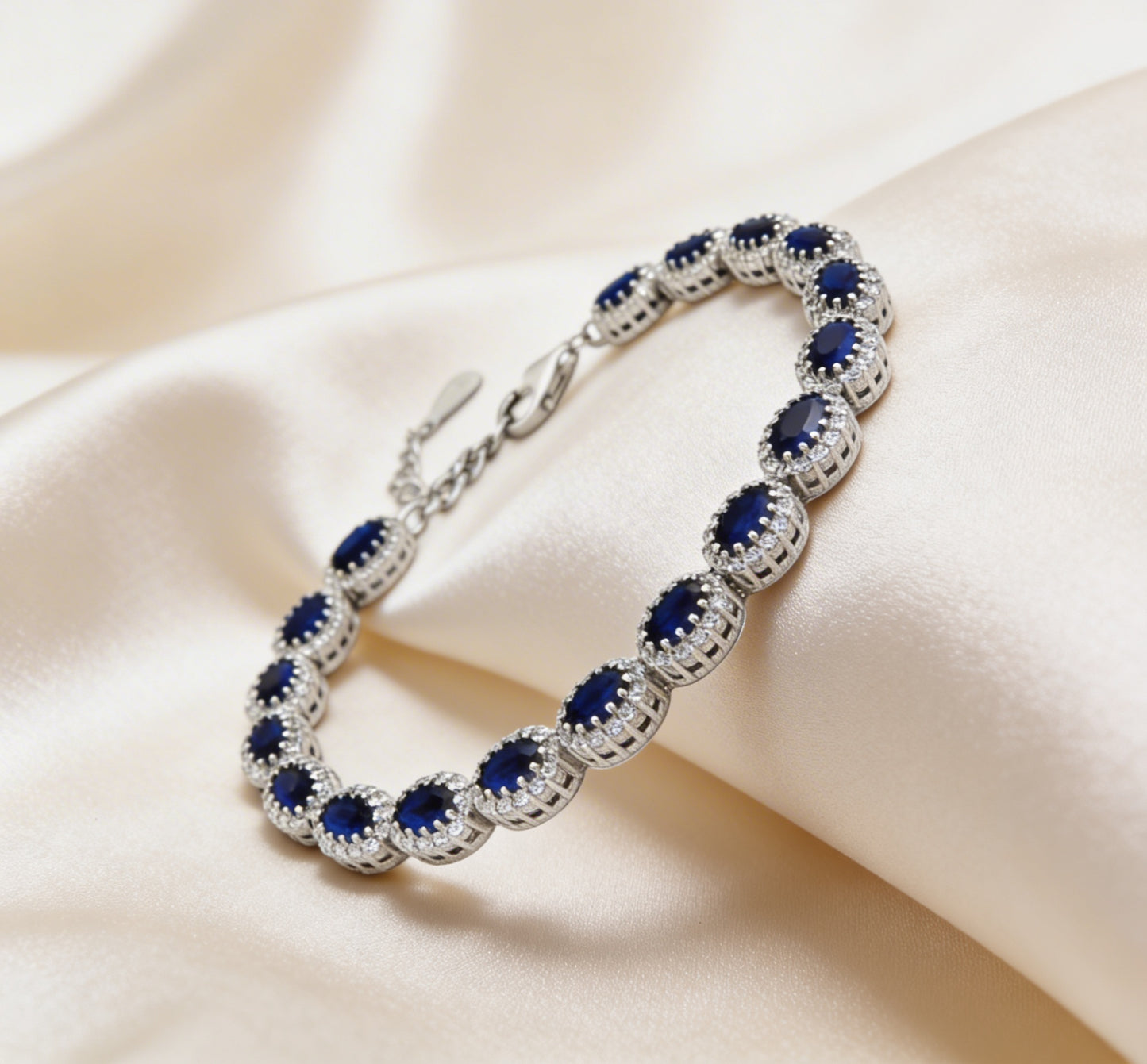 Elegant sapphire and diamond bracelet