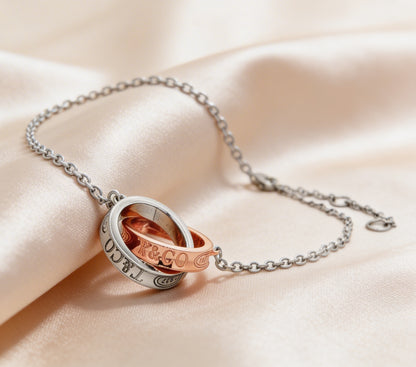 Dual Tone Interlocking Ring Bracelet