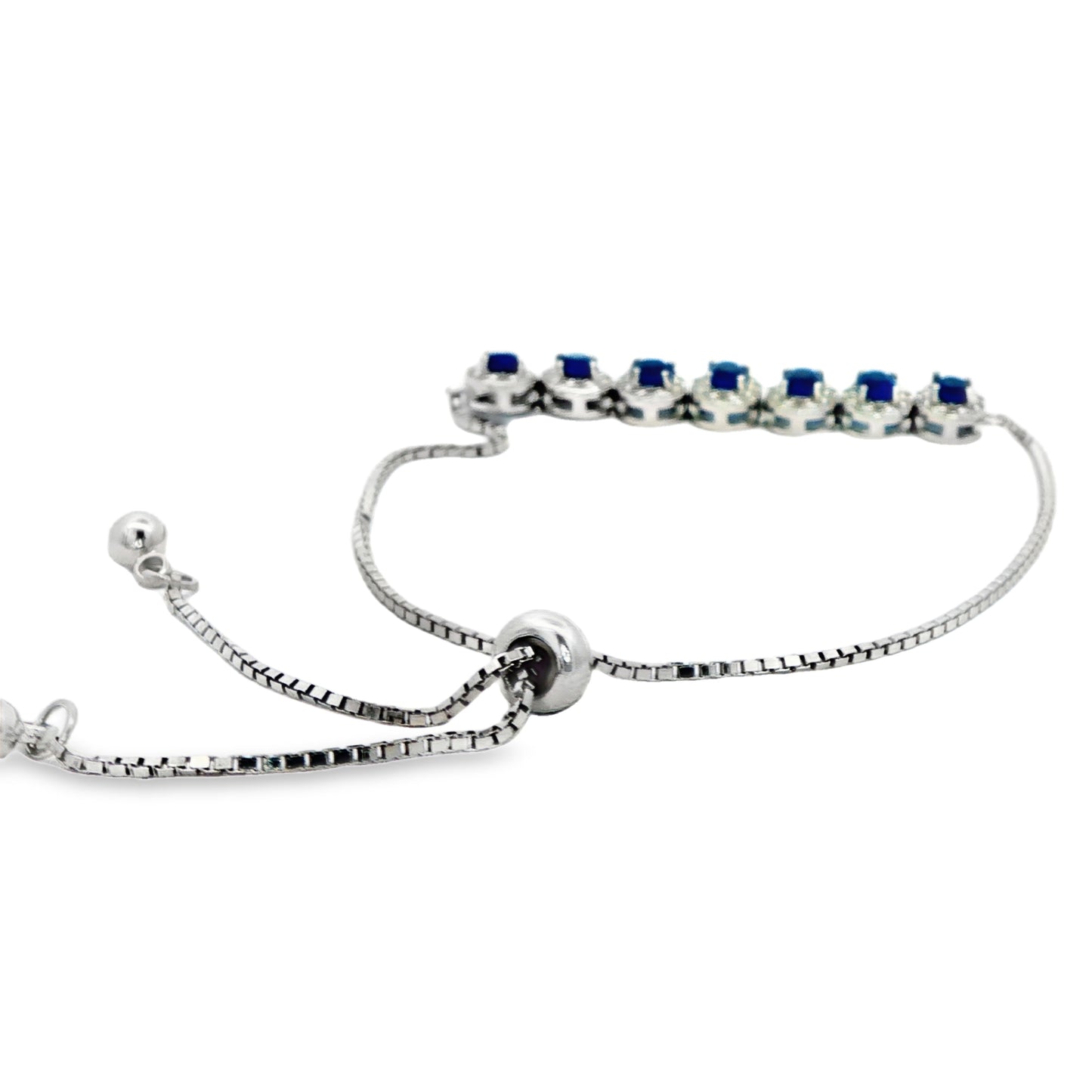 Elegant sapphire and diamond bracelet
