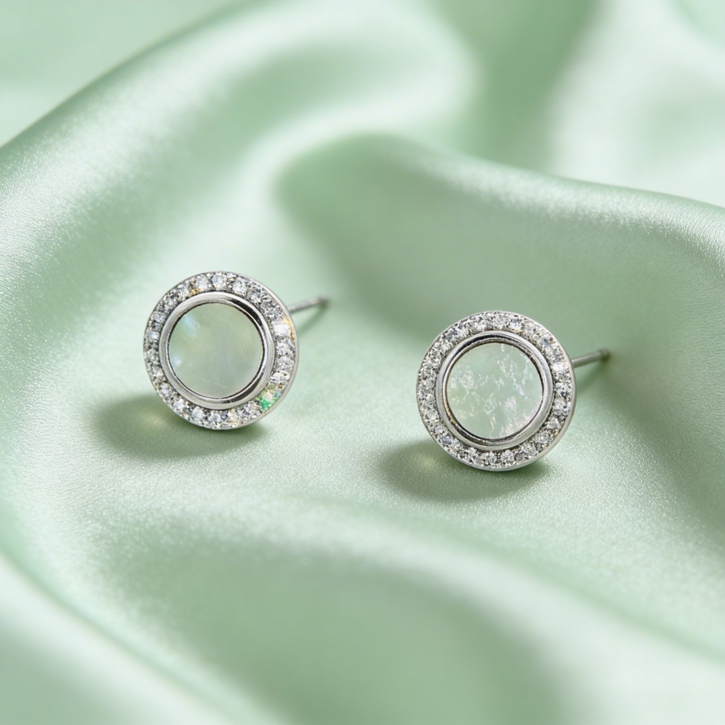 Celestial Halo Pendant Set
