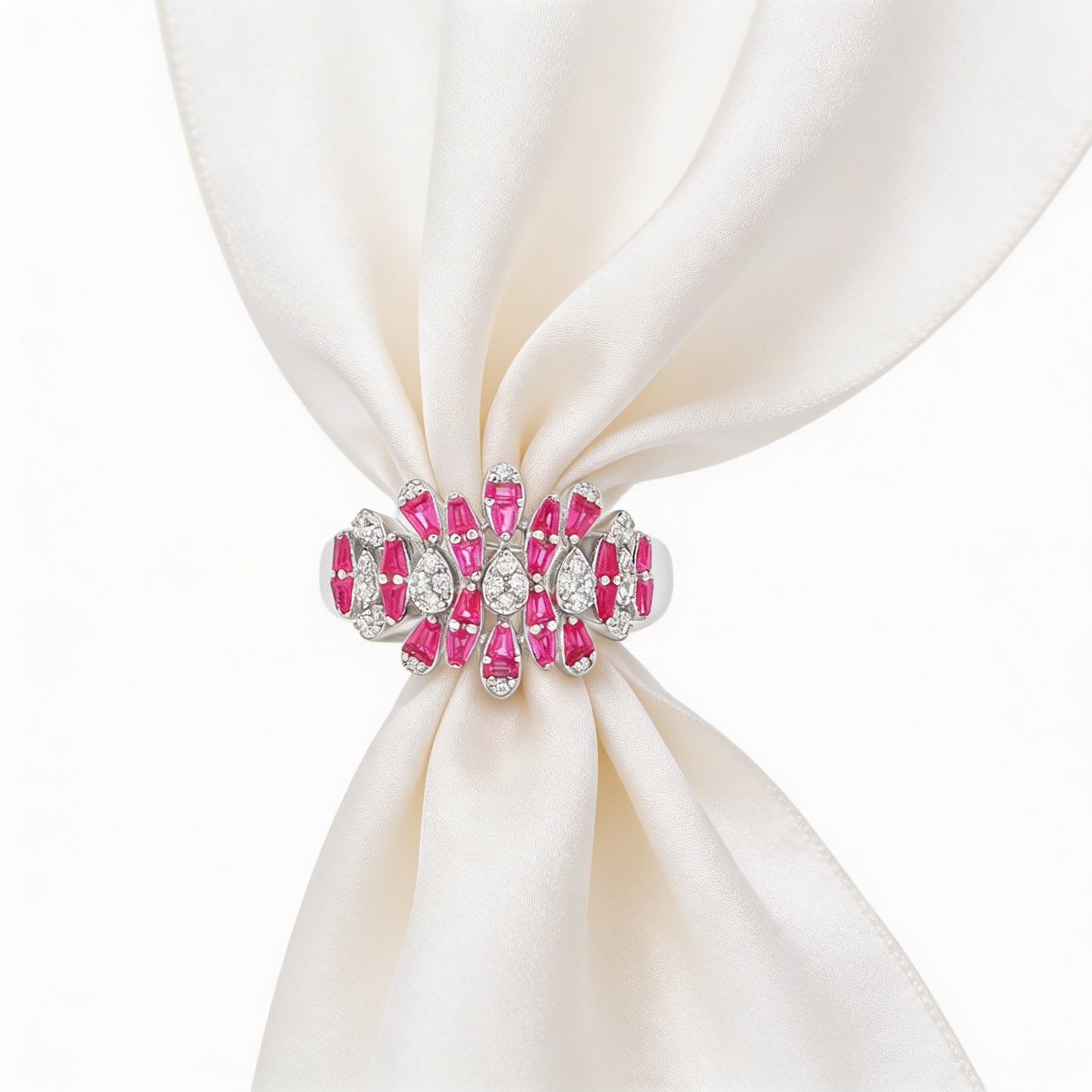 Exquisite pink ruby and diamond ring