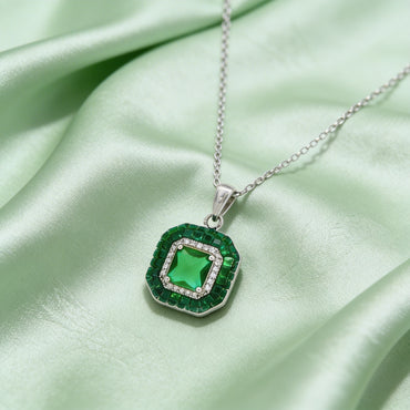Emerald Glow Halo Pendant