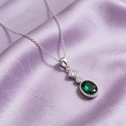 Emerald Elegance Pendant Necklace