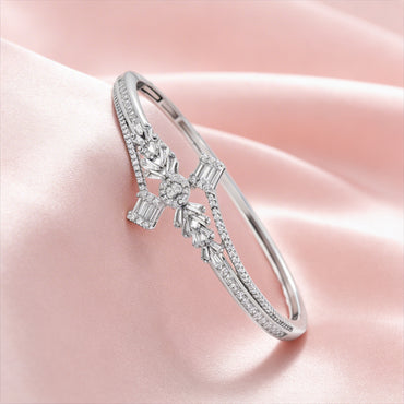 Celestial diamond elegance revealed