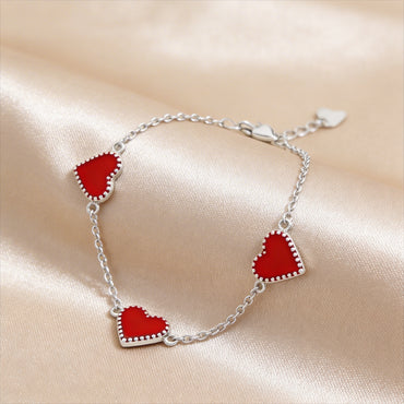 Red heart charm bracelet "Emily"