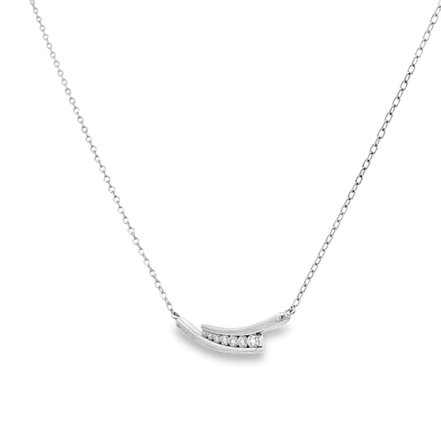 Sleek Curve Diamond Bar Necklace