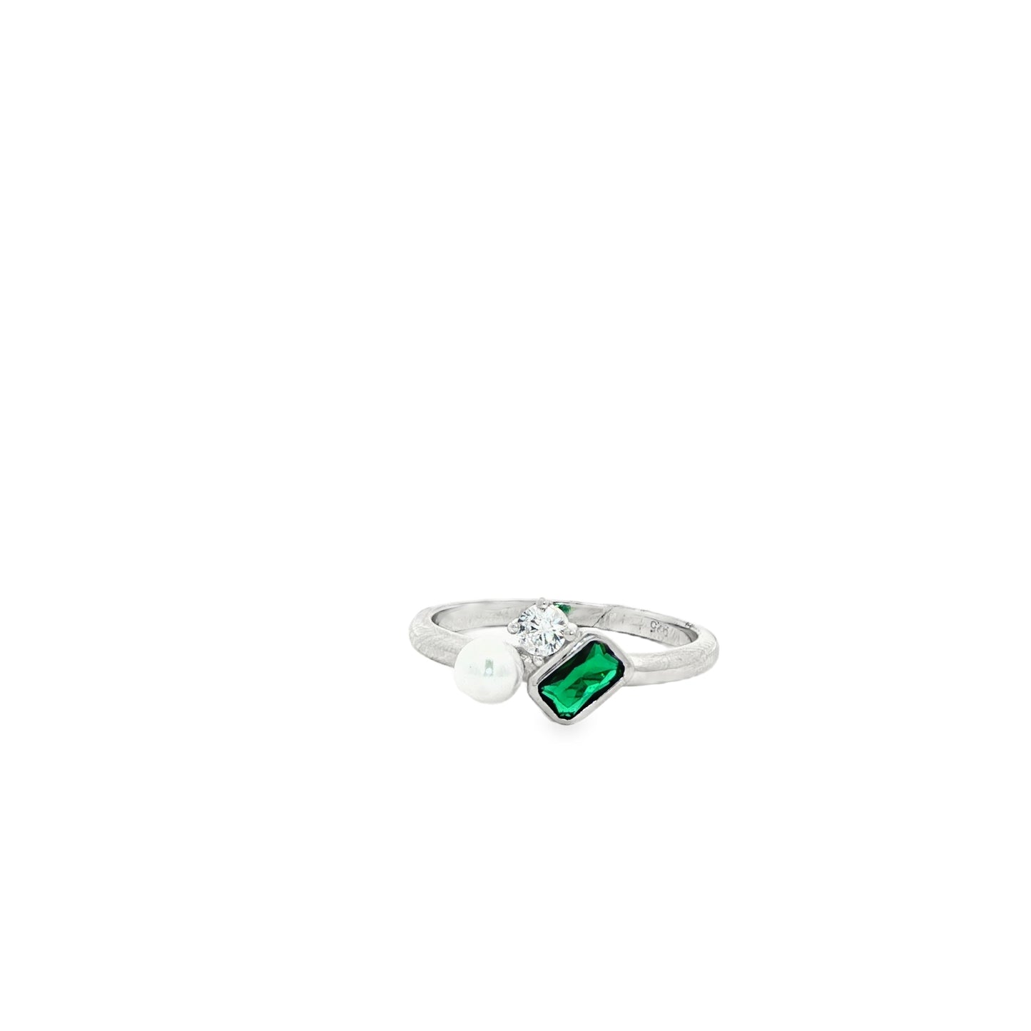 Elegant Emerald Fusion Ring