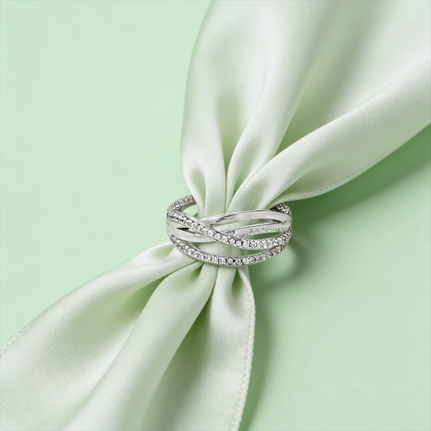 Elegant Crisscross Diamond Ring