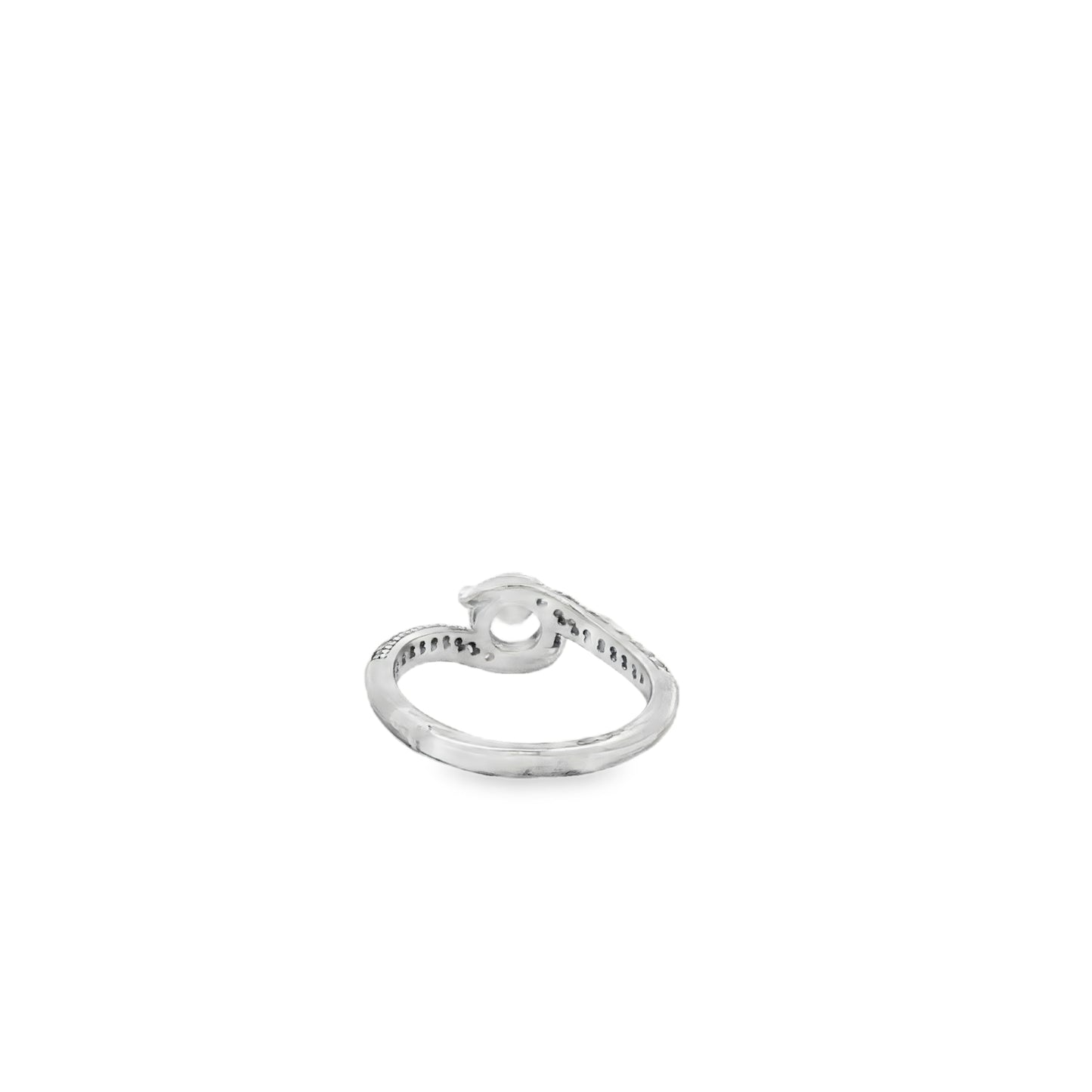 Eterna Spark Solitaire Ring