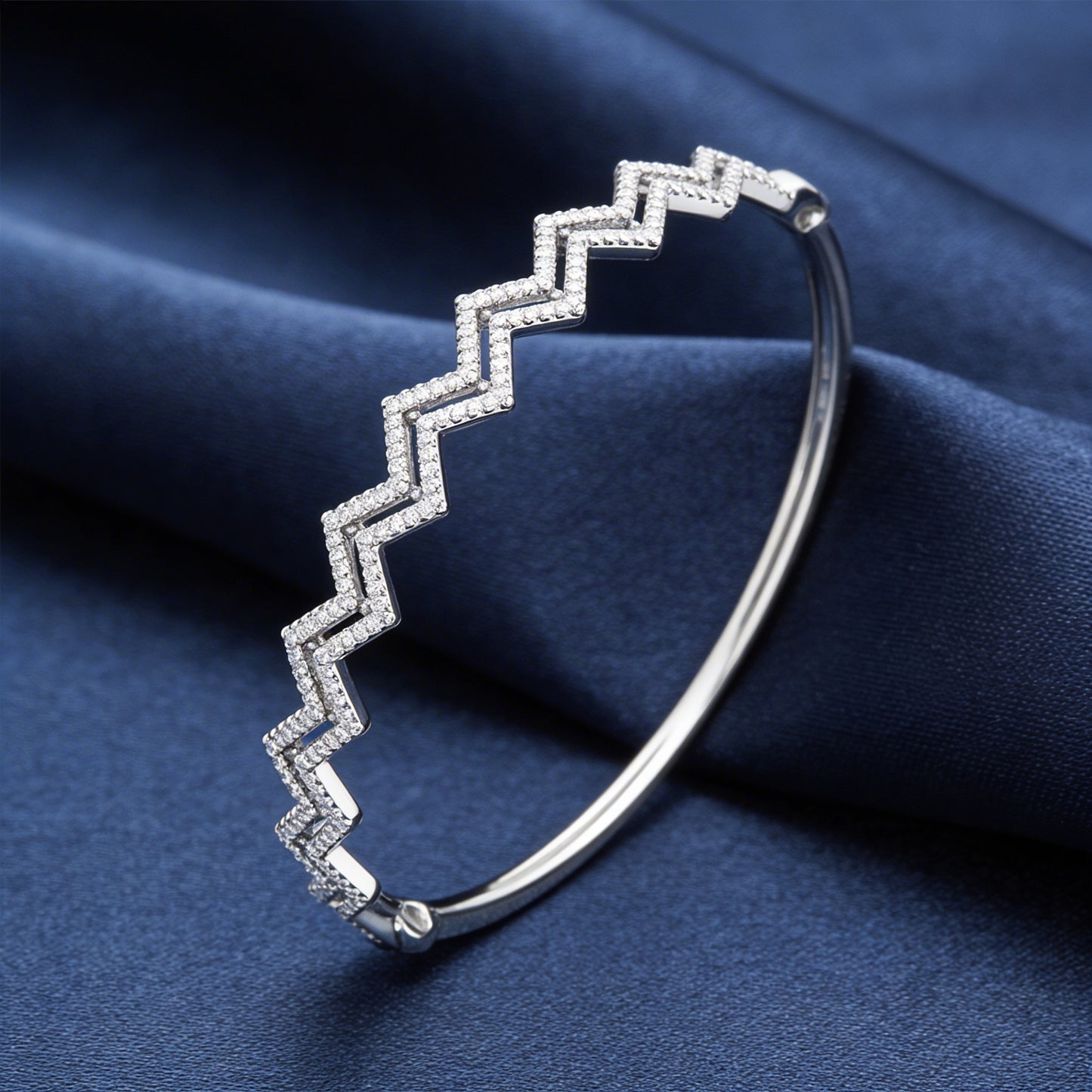 ZigZag Spark Diamond Bracelet