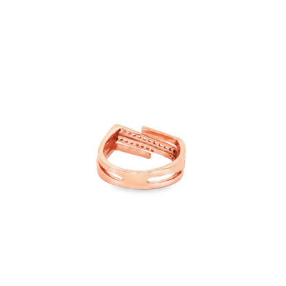 Luxe Wave Diamond Ring