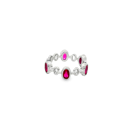 Oval-cut ruby and pink stones for a vibrant contrast