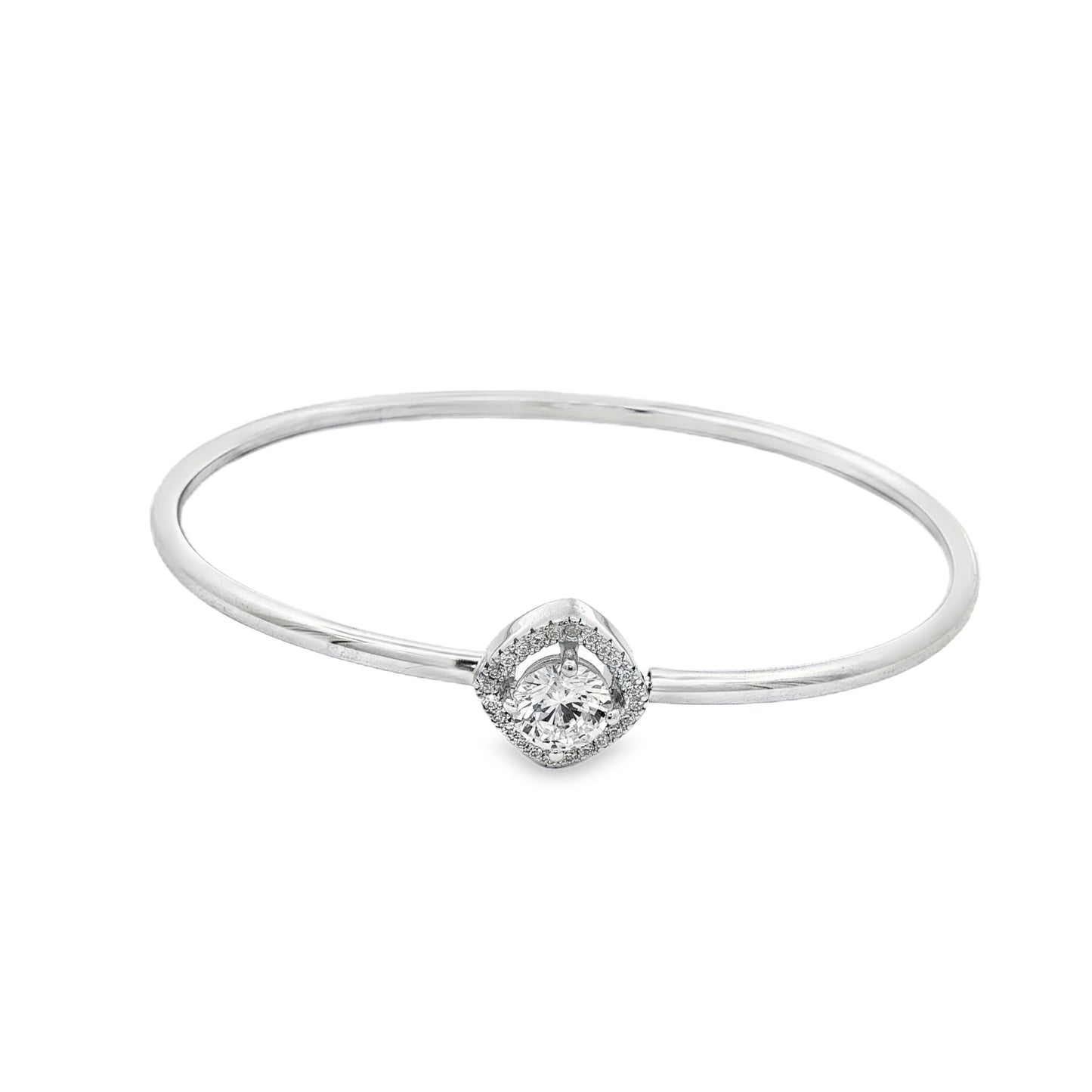 Solitaire Glow Diamond Bracelet