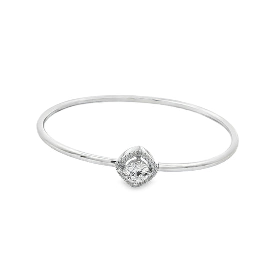 Solitaire Glow Diamond Bracelet