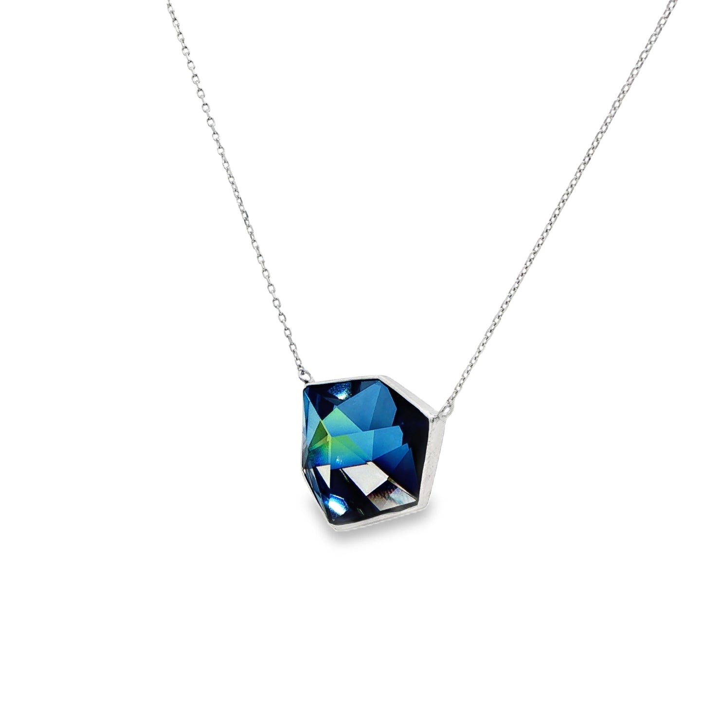 Prism Geo Aura Pendant