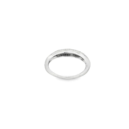 Luminous Pavé Curve Ring