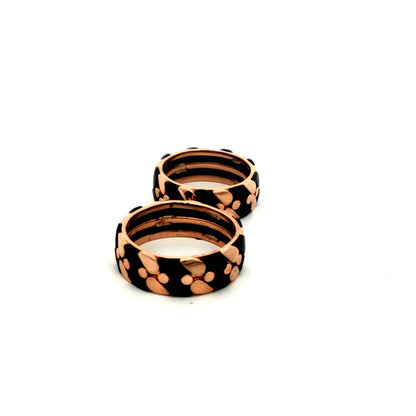 Rose Gold & Black Pebble Pattern Couple Rings