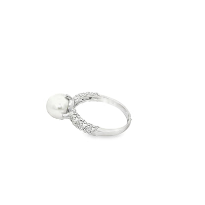 Elegant Pearl Spark Ring