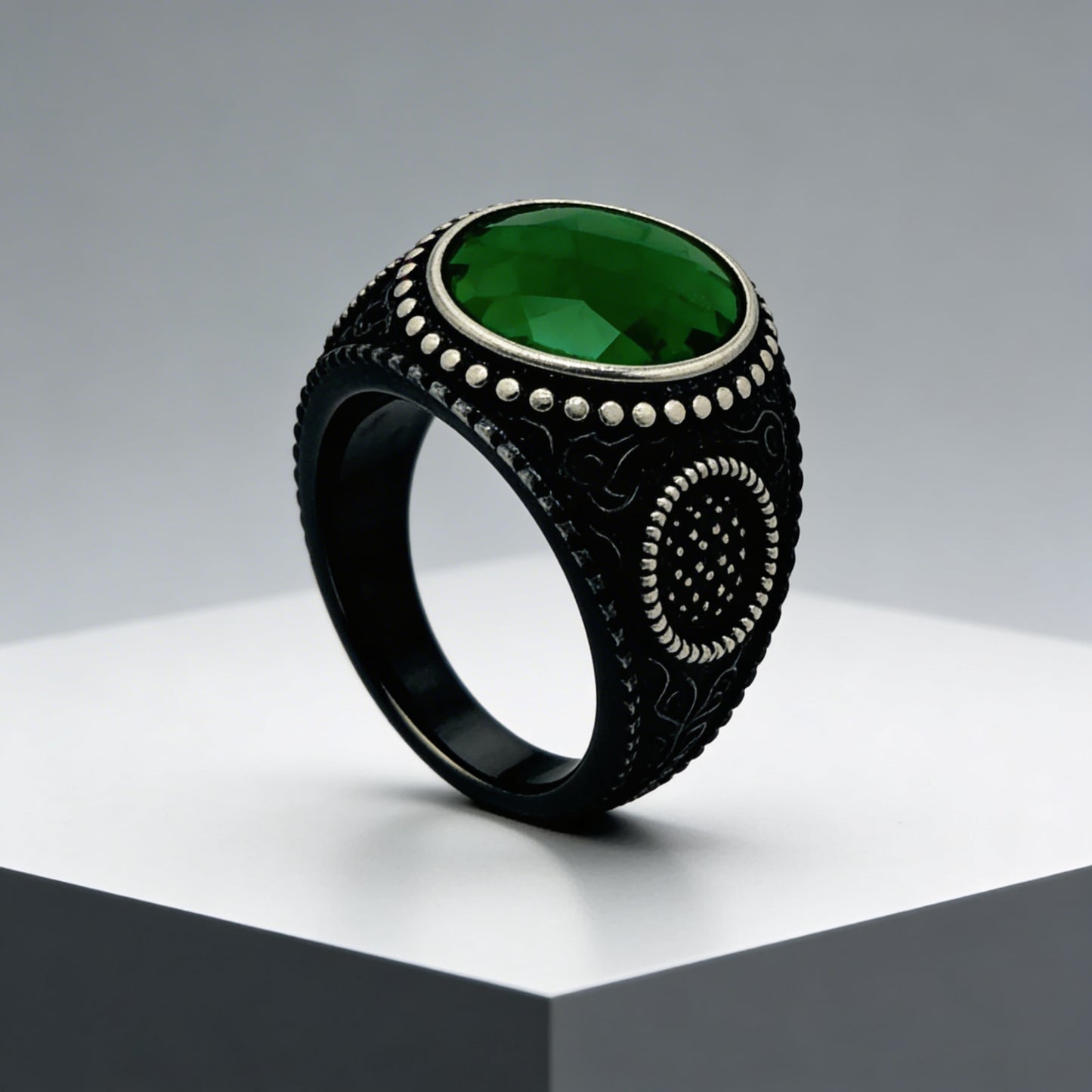 Emerald Dynasty Statement Ring