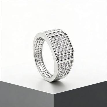 Majestic Grid Diamond Band Ring
