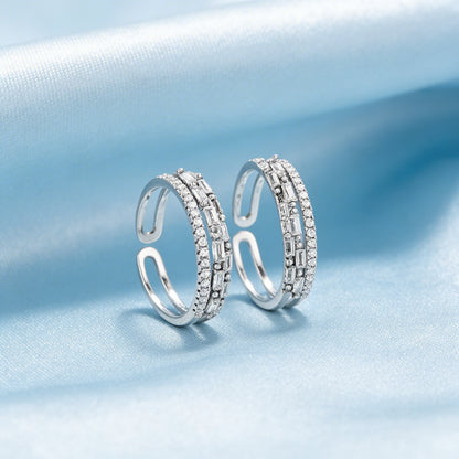 Celeste Dual Spark Toe Ring