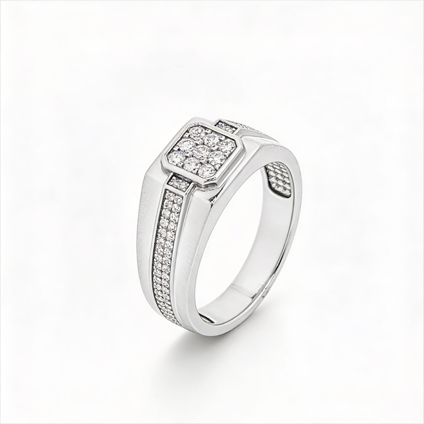 Royal Cluster Diamond Ring