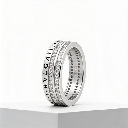 Signature Luxe Diamond Band Ring
