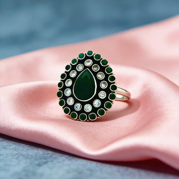 Emerald Royale Teardrop Ring