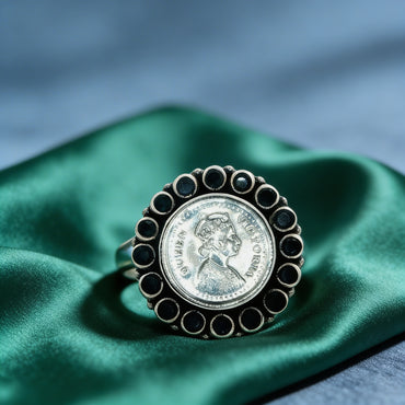 Victoria Noir Coin Ring