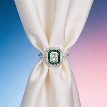 Emerald Halo Royale Ring