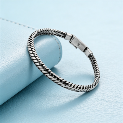 Classic Curb Chain Bracelet