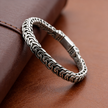 Titan Wave Link Bracelet