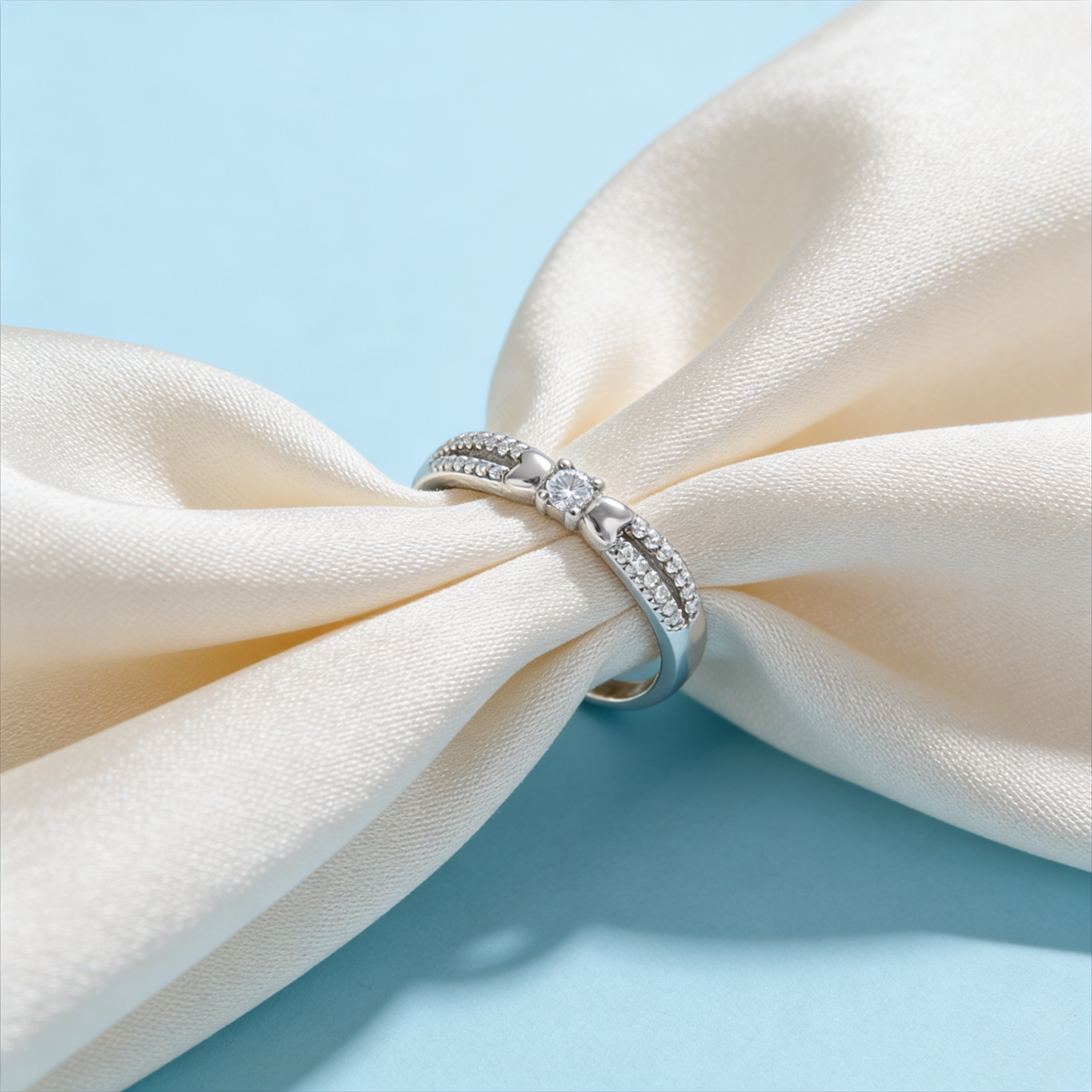 Sparkling Bow Open Ring