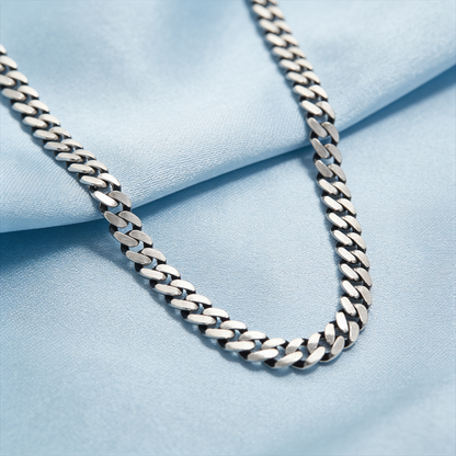 Textured Dual-Tone Curb Chain