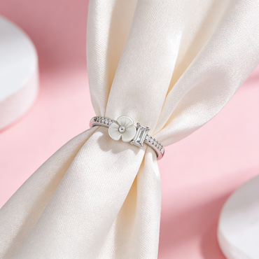 Pearl Blossom Ring