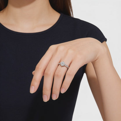 Elegant Spark Solitaire Ring