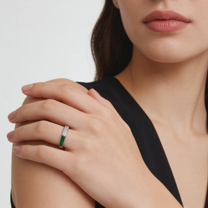 Emerald Curve Diamond Ring