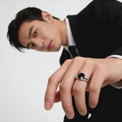 Eclipse Spark Signet Ring