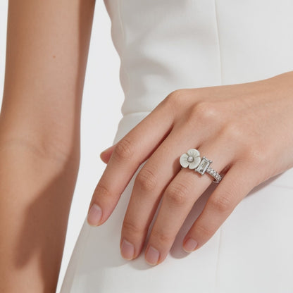 Pearl Blossom Ring