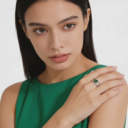 Elegant silver  emerald ring
