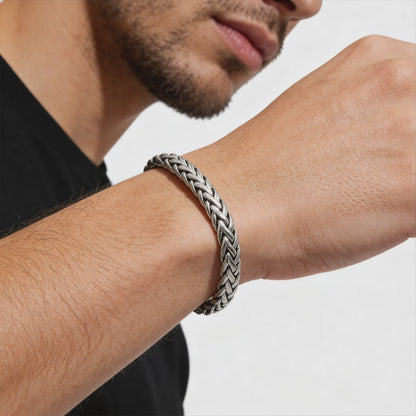 Titan Wave Link Bracelet
